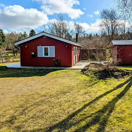 Red Wooden House With Near Knudeklinterne Fur